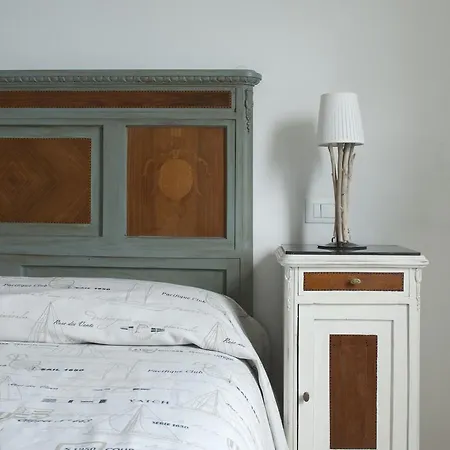 B&B Tre Finestre Sul Mare 그로타마레