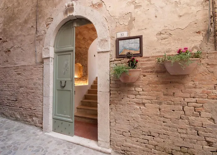 فندق مبيت وإفطار Tre Finestre Sul Mare
