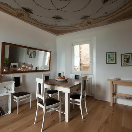 Tre Finestre Sul Mare Bed & Breakfast