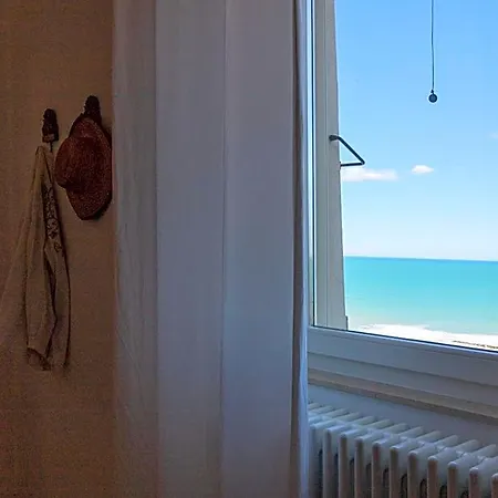 Tre Finestre Sul Mare Alojamento de Acomodação e Pequeno-almoço