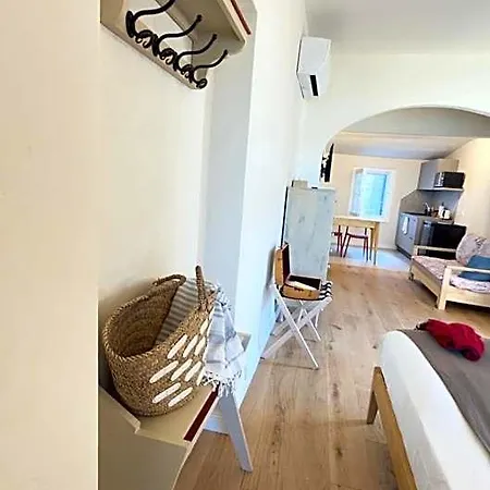 Tre Finestre Sul Mare Alojamento de Acomodação e Pequeno-almoço 3*